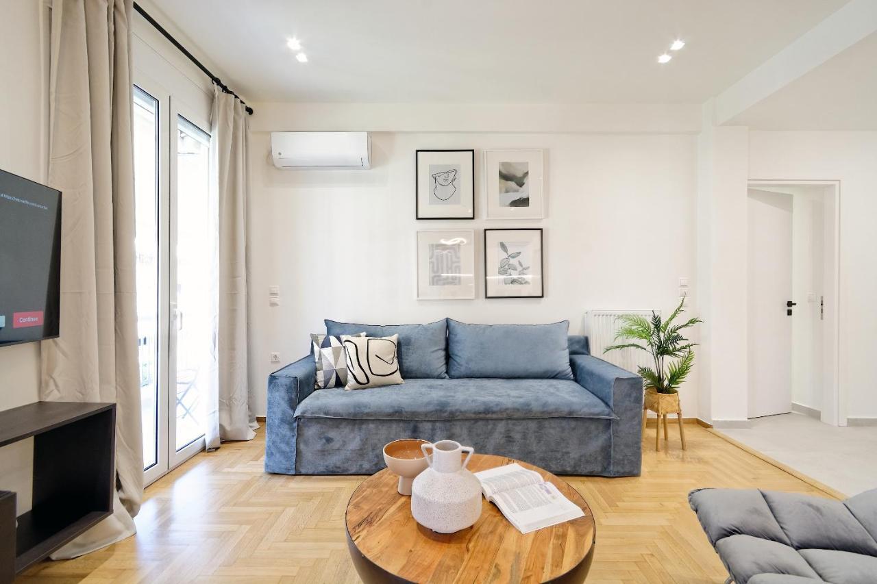 Delight In Pagrati Appartement